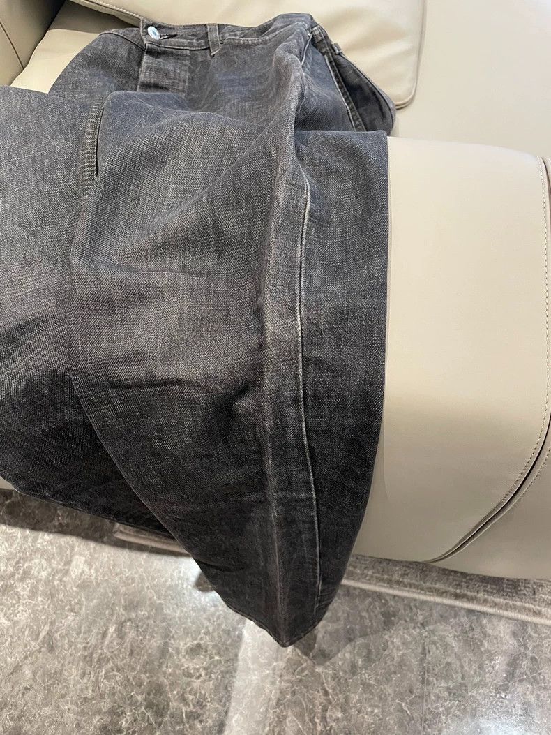 Helmut Lang HELMUT LANG size31 Dark grey straight jeans Size US 31 - 7 Thumbnail