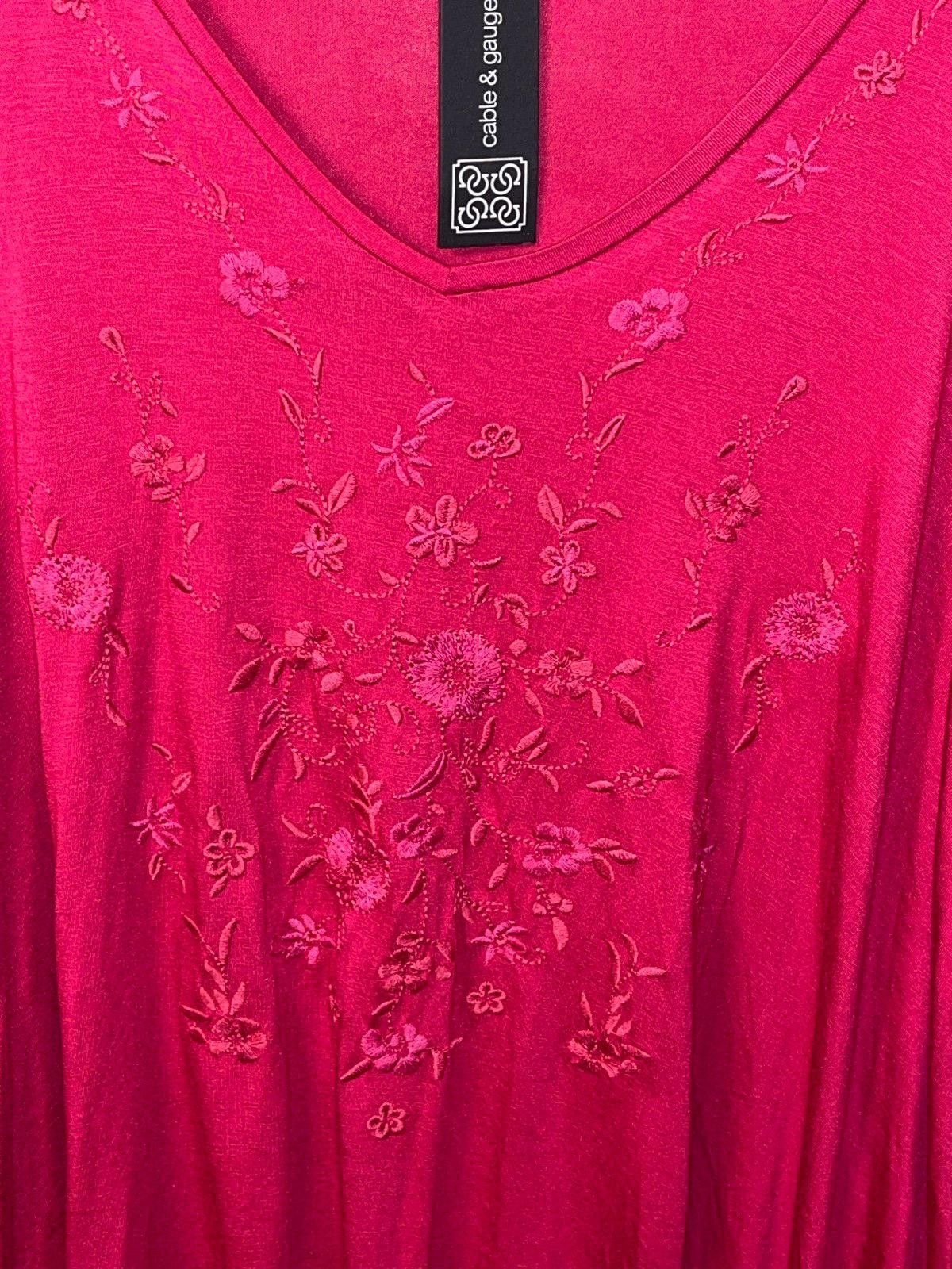Designer NWT Cable and Gauge pink 3X pullover shirt, embroidered Size 3XL / US 20-22 - 2 Thumbnail