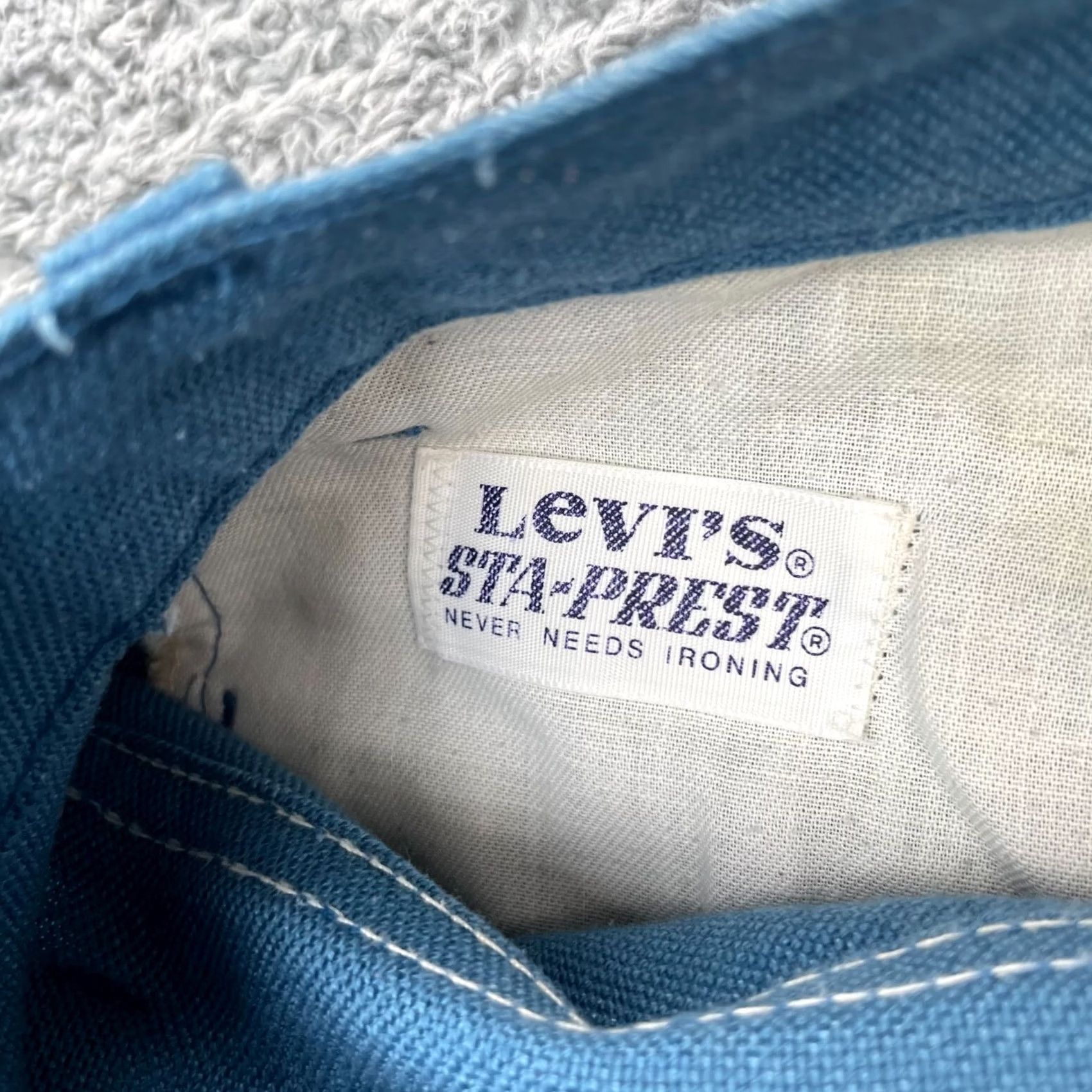 Levi's VINTAGE Levi's Jeans Mens 31x32 Blue StaPrest Denim 5 Pocket Straight Leg USA 90s Retro Regular Mens Size US 31 - 4 Thumbnail
