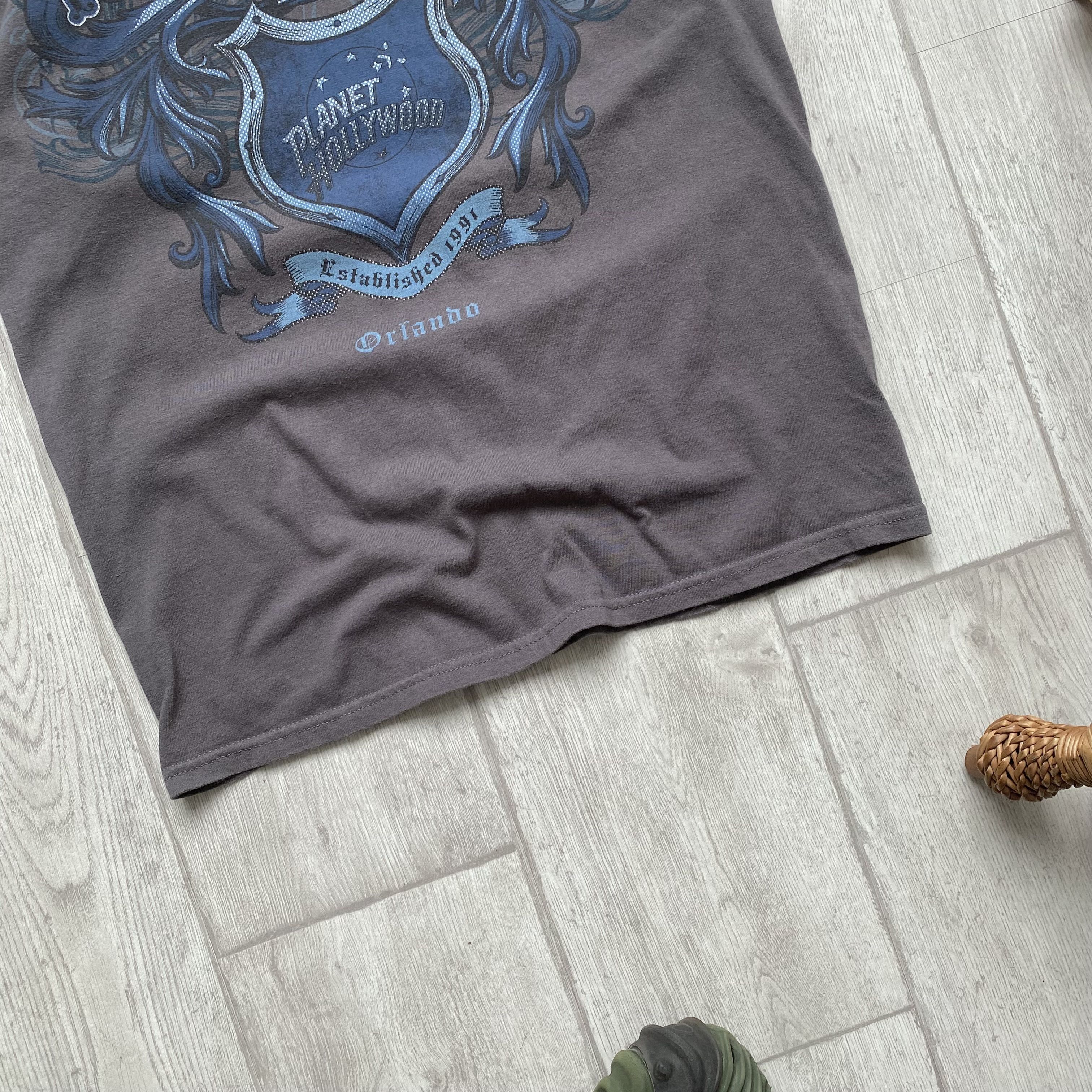 Affliction ⚜️Vintage 98s Affliction style Panet Hollywood Orlando Tee Size US M / EU 48-50 / 2 - 3 Thumbnail