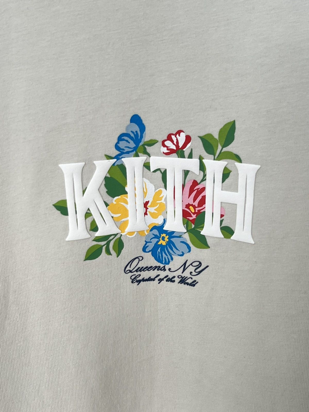 Other Kith Western Floral Tee Chalk Size US XL / EU 56 / 4 - 4 Thumbnail