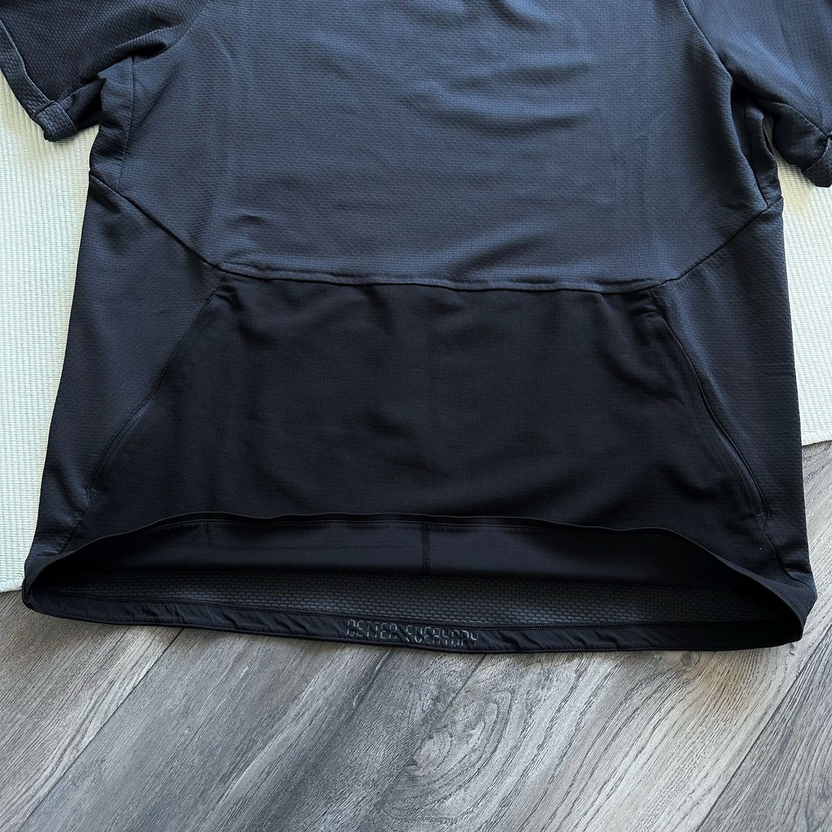 Lululemon Lululemon Mobility Obsidian Black Train Crew Neck Tshirt Size US L / EU 52-54 / 3 - 2 Thumbnail