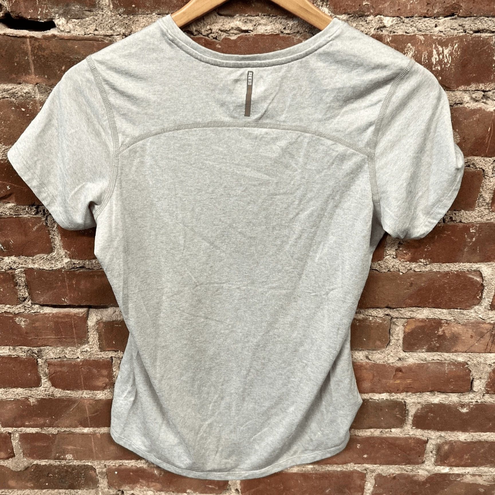 Vintage REI Co-Op Shirt Womens Small Solid Gray Outdoors Hiking Athletic Shirt Size S / US 4 / IT 40 - 3 Thumbnail