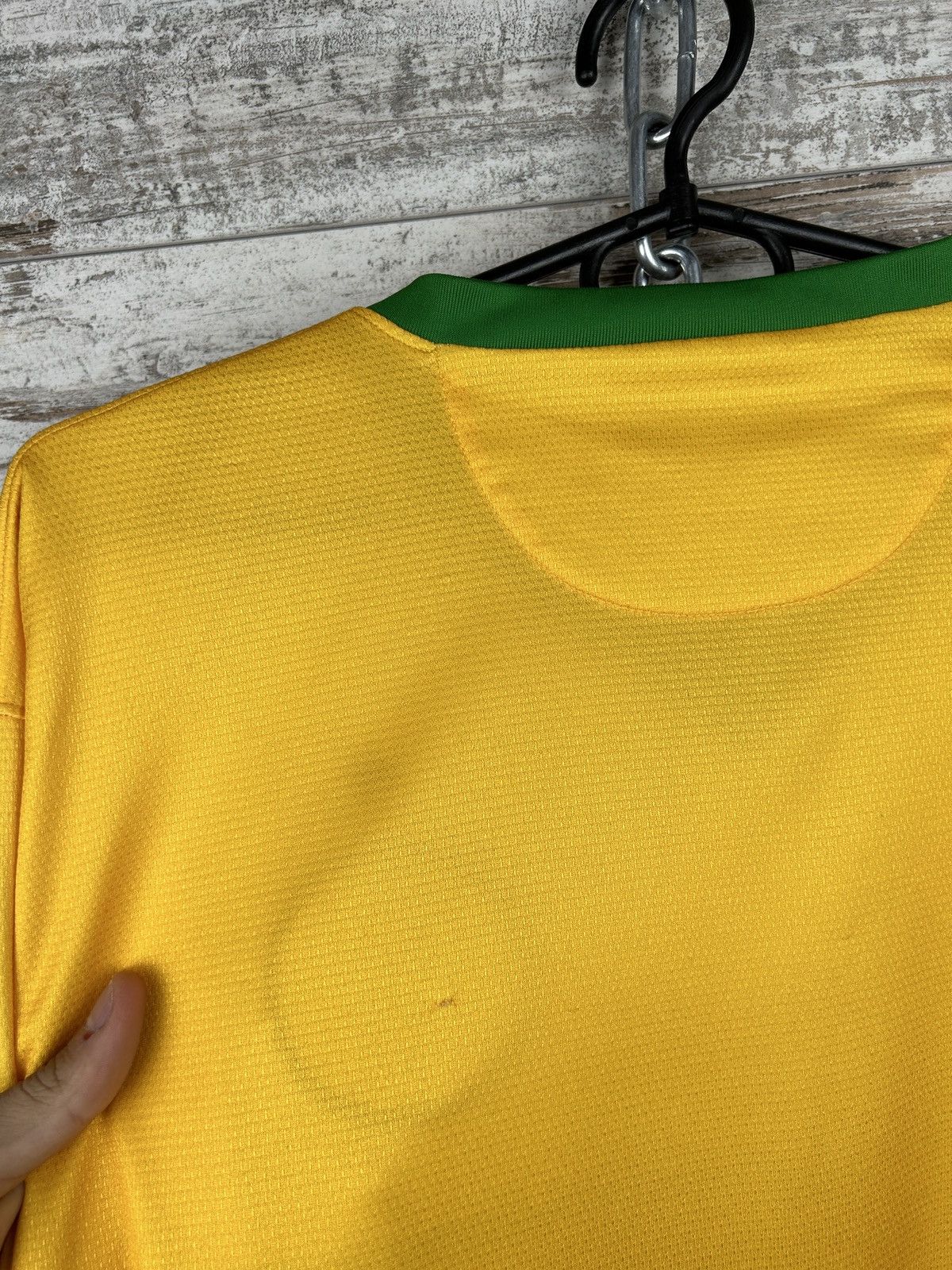 Nike Mens Vintage Nike FC Celtic T Shirt home away soccer jersey Size US XXL / EU 58 / 5 - 17 Thumbnail