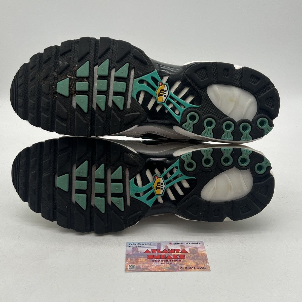 Nike Air max plus white hyper Jade Size US 12 / EU 45 - 7 Thumbnail
