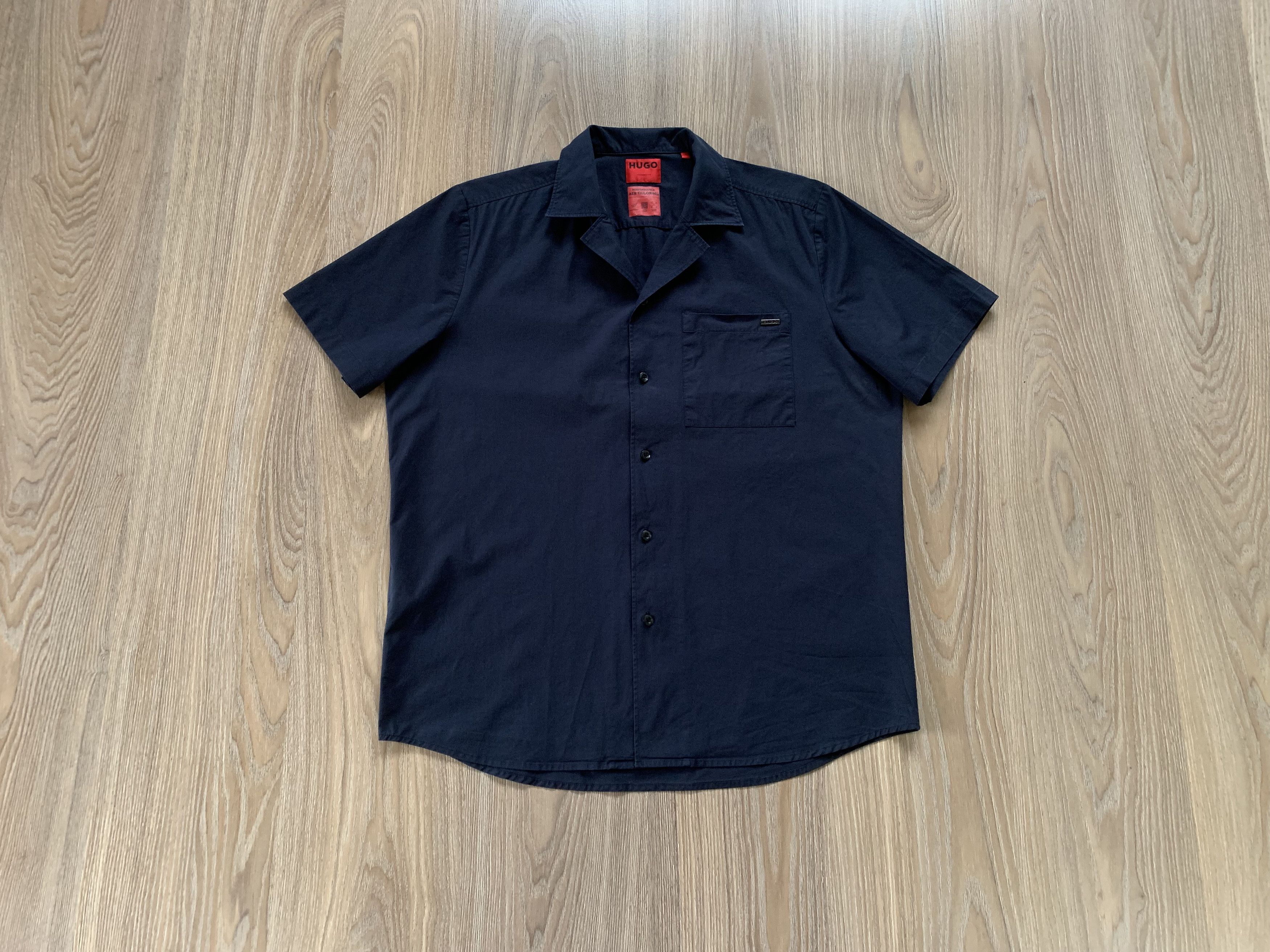 Hugo Boss Hugo Boss Performance Aer Tailoring Short Sleeve Shirt Size US XL / EU 56 / 4 - 1 Thumbnail