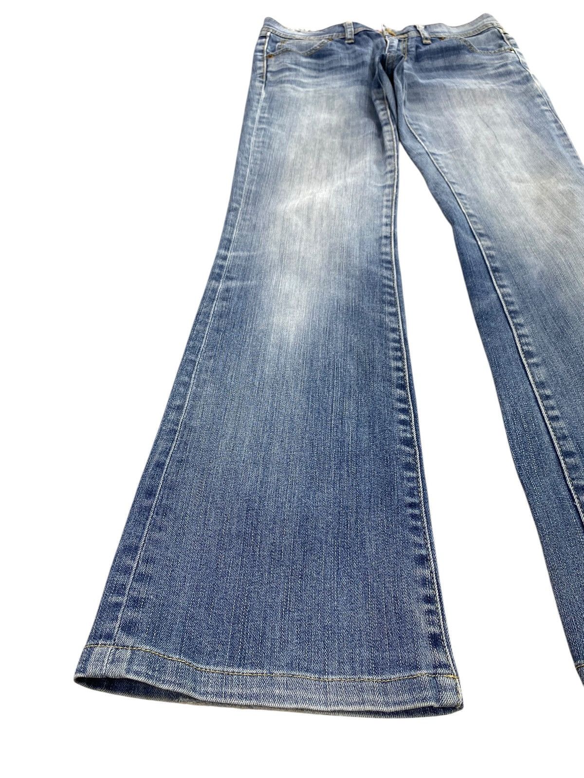 Uniqlo Uniqlo Style Up Faded Wash Style Flare Jeans Size US 28 / EU 44 - 7 Thumbnail