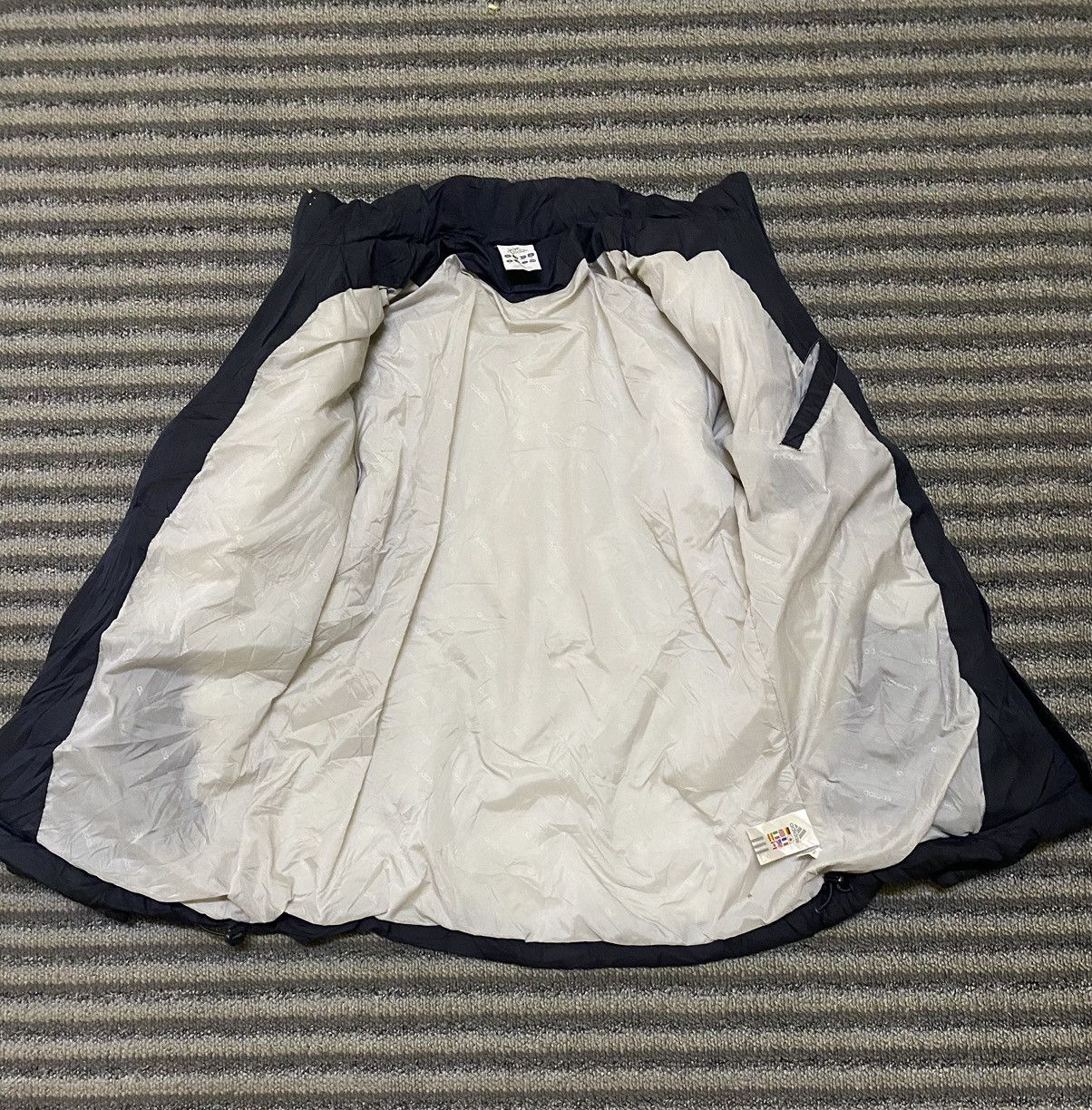 Adidas ADIDAS JACKET Size US S / EU 44-46 / 1 - 11 Thumbnail