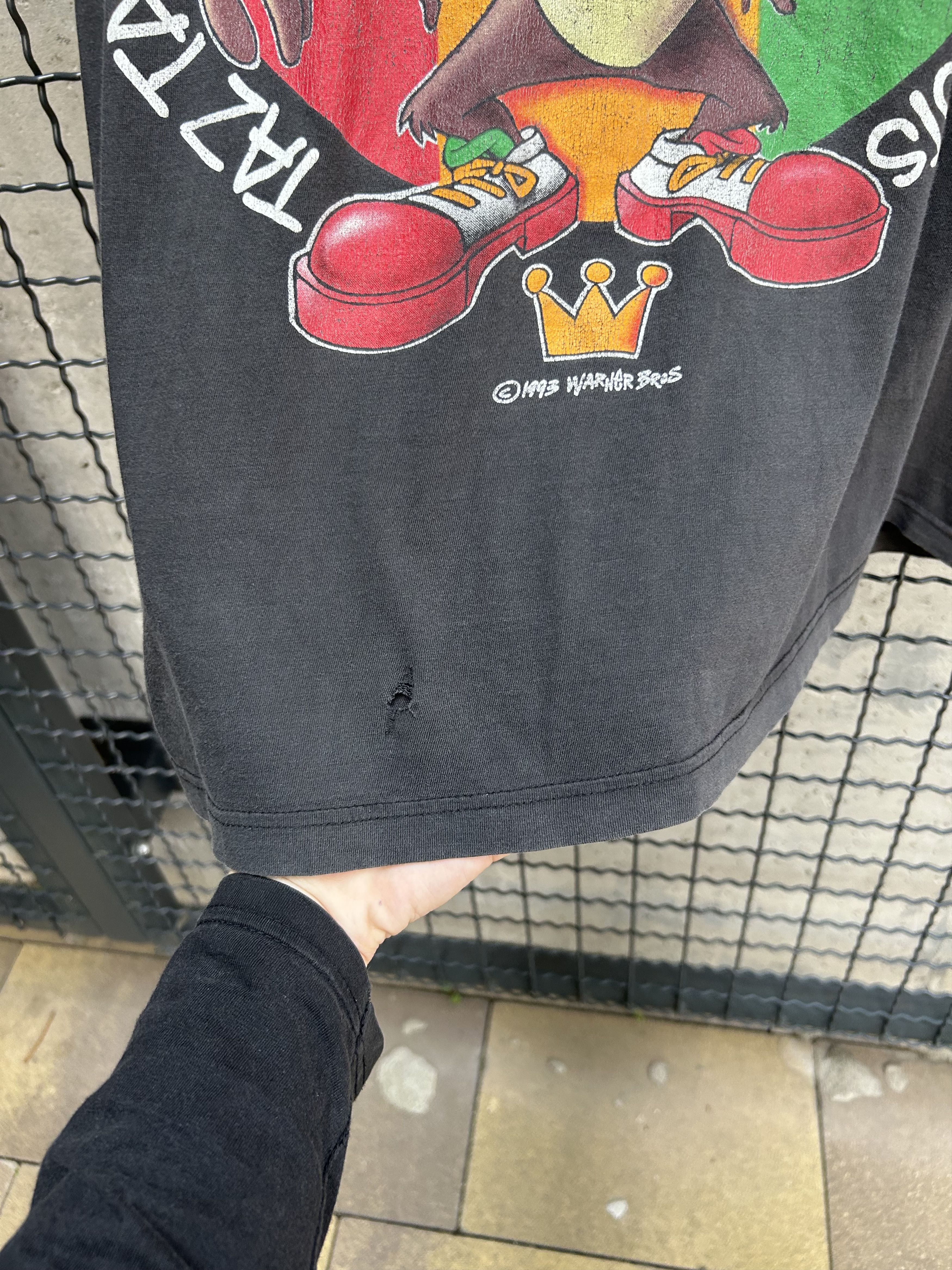 Cartoon Network Vintage 1993 Looney Tunes Taz Rasta WB Cartoon T-shirt Size US XL / EU 56 / 4 - 5 Thumbnail