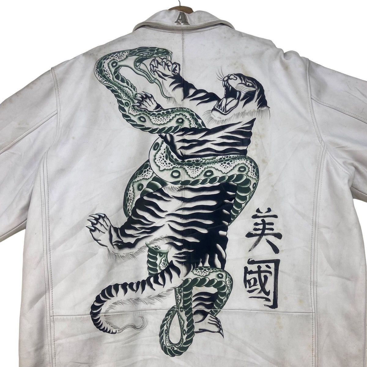Japanese Brand Japanese Traditional Avenue Tiger X Snake Leather Jacket Size US XL / EU 56 / 4 - 17 Thumbnail