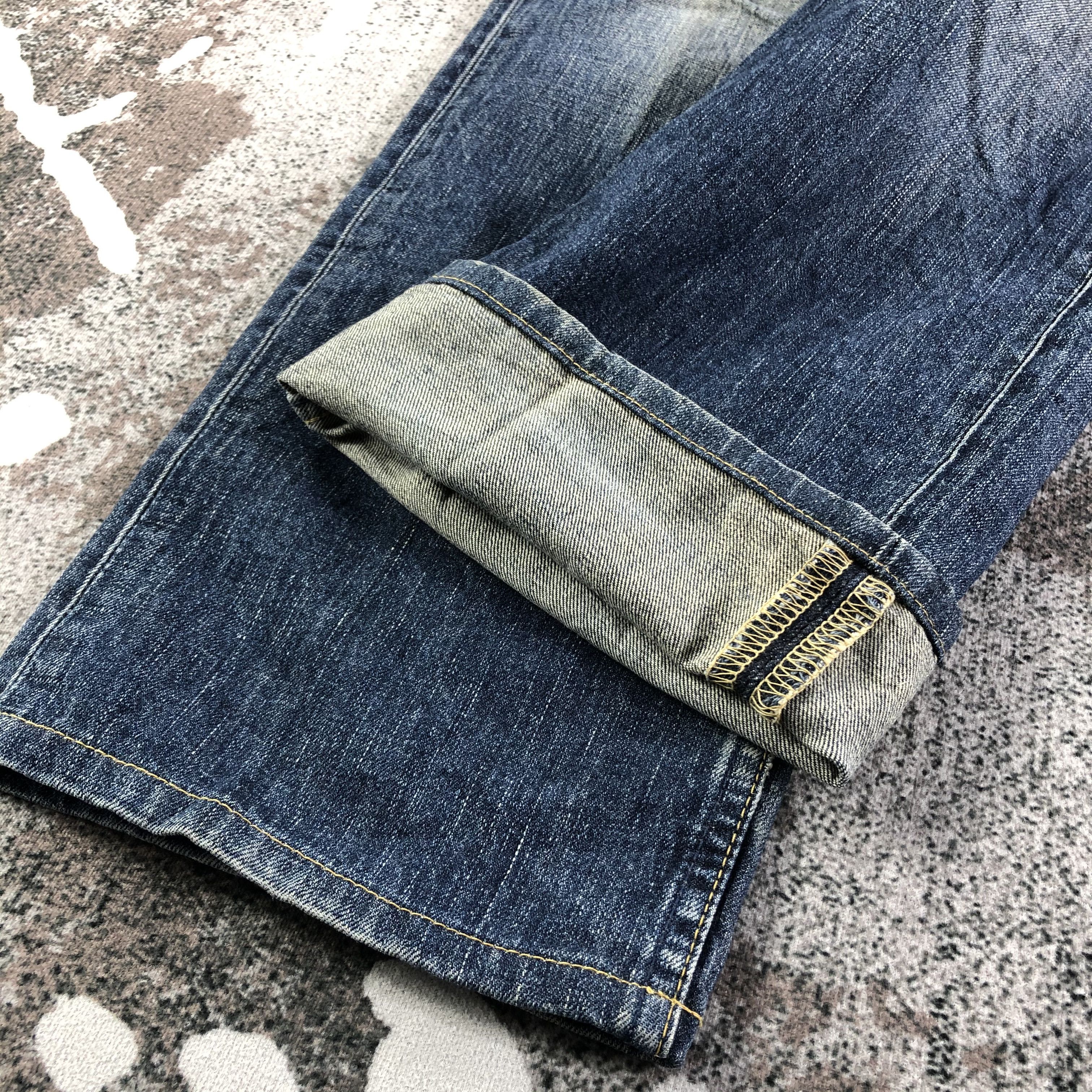 Levi's Vintage Levis 502 Jeans Faded Blue Denim KJ1814 Size US 31 - 7 Thumbnail