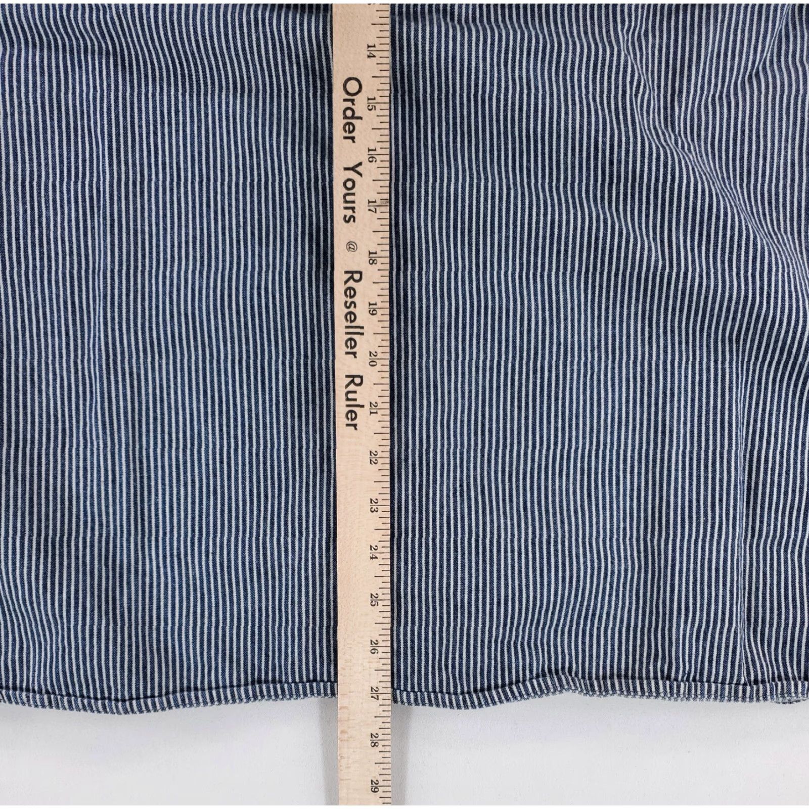 Levi's **Levi's XL Blue Denim Striped Button Up Workwear Mens** User: Levi's XL Blue Denim Striped Button Up Workwear Mens Size US XL / EU 56 / 4 - 6 Thumbnail