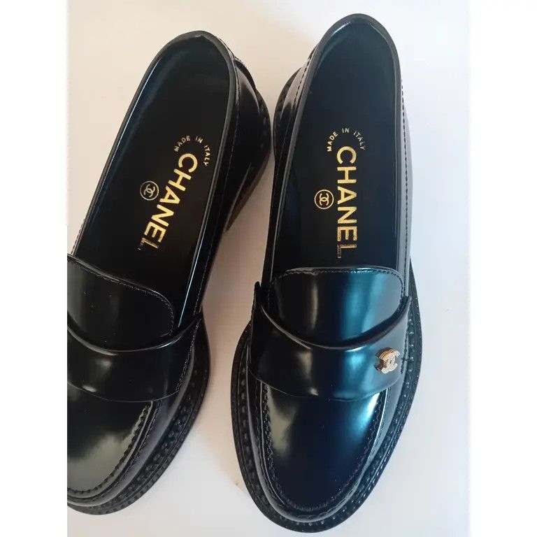 Chanel os11x0426 Loafers in Black Size US 7.5 / IT 37.5 - 3 Thumbnail