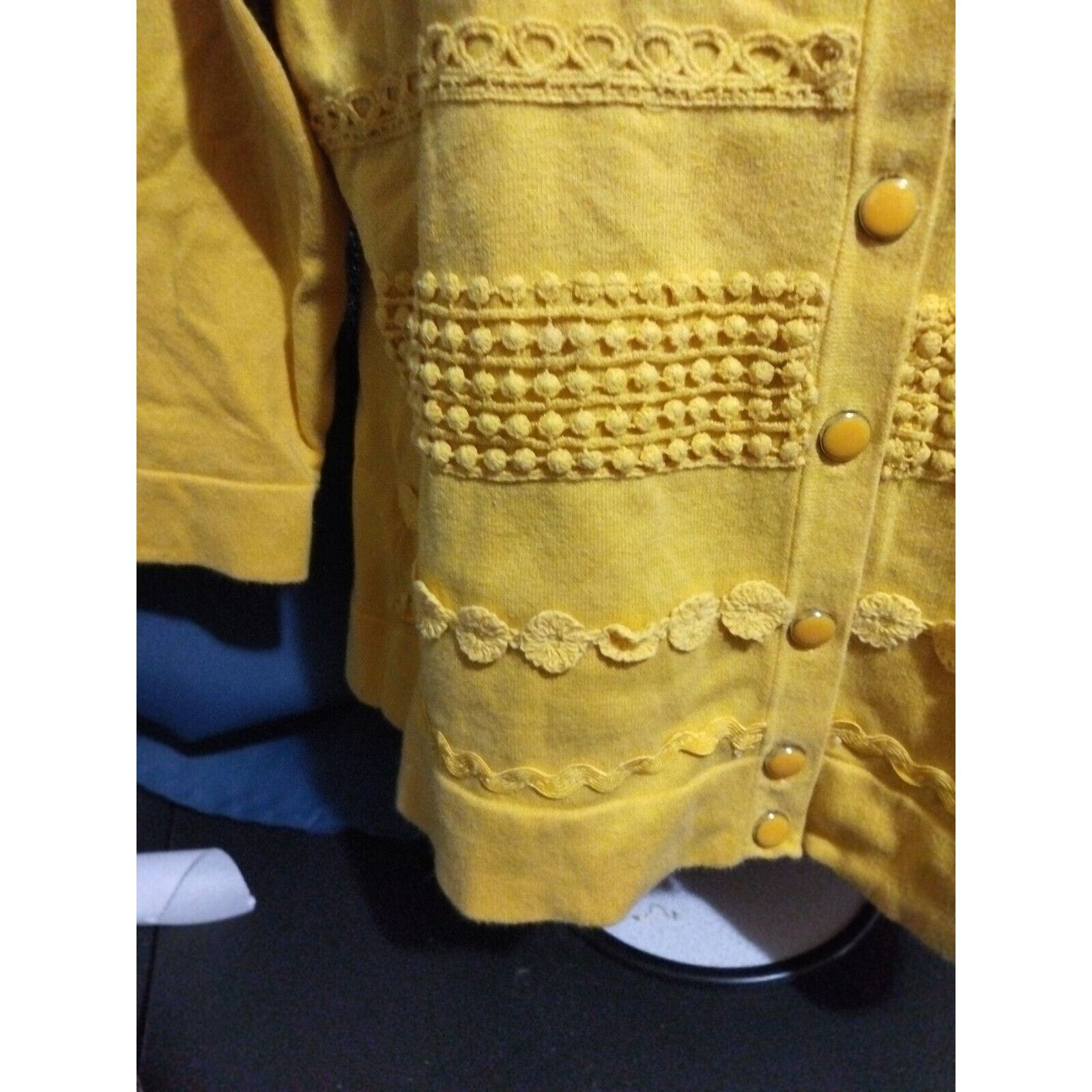 Other Charter Club Petite Large yellow Embroidered Sweater Size L / US 10 / IT 46 - 3 Thumbnail