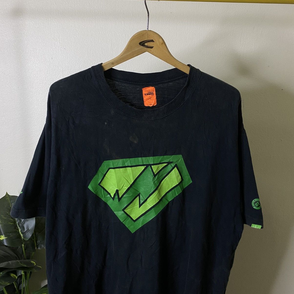 Vintage WTAPS By Tetsu Nishiyama DT Toon Mania Logo T Shirt Size US XL / EU 56 / 4 - 2 Thumbnail