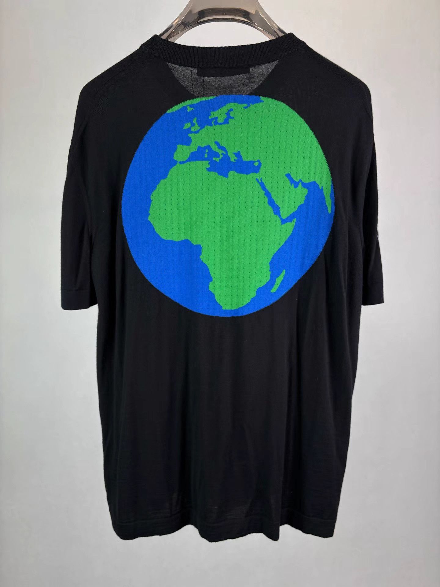 Louis Vuitton LOUIS VUITTON Piano Earth Knit Short Sleeve K1 Size US XL / EU 56 / 4 - 2 Thumbnail