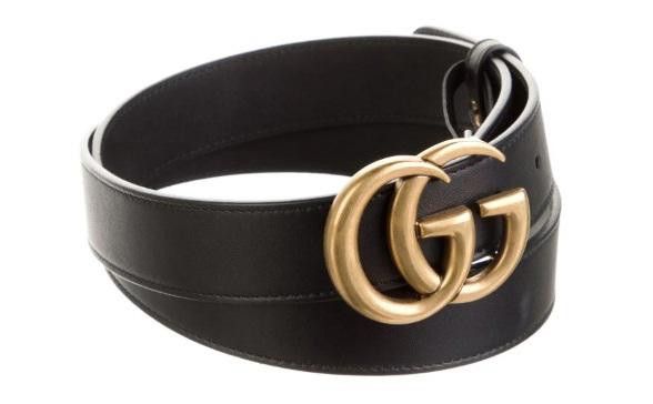 Gucci Black Leather Belt w/ Med Gold GG Buckle - Sz 95