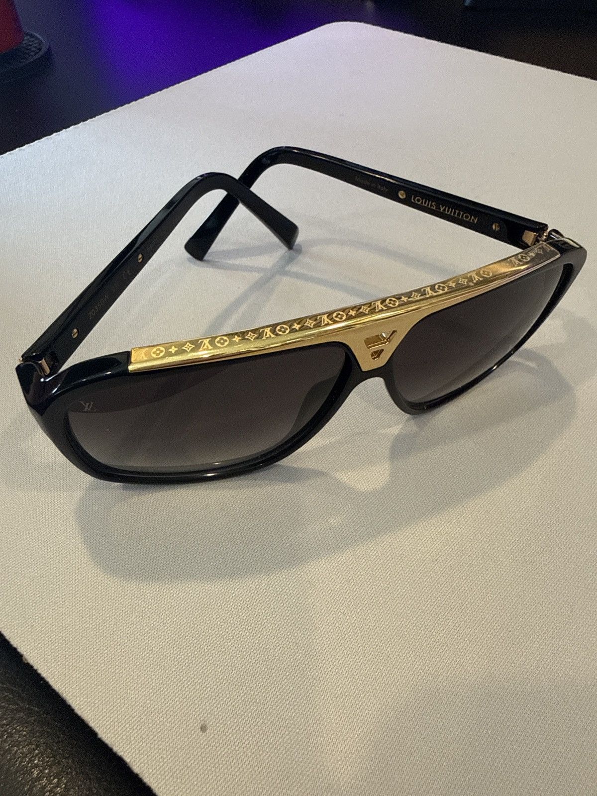 Louis Vuitton LV Evidence Sunglasses Size ONE SIZE - 1 Thumbnail