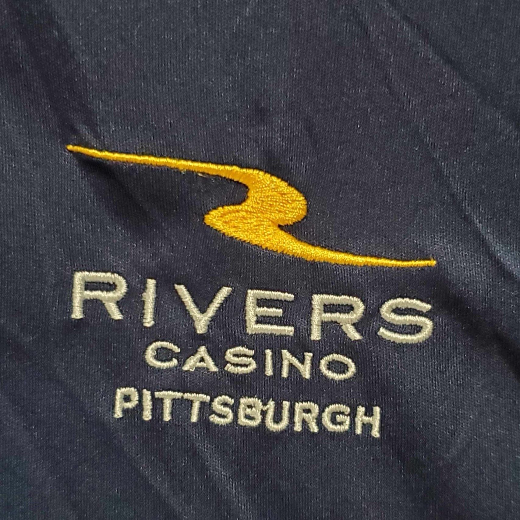 Vintage VINTAGE Rivers Casino Pittsburgh PA 1/4 Zip Long Sleeve Shirt Mens L Blue 1/4 Zip Modern Casual Size US L / EU 52-54 / 3 - 2 Thumbnail