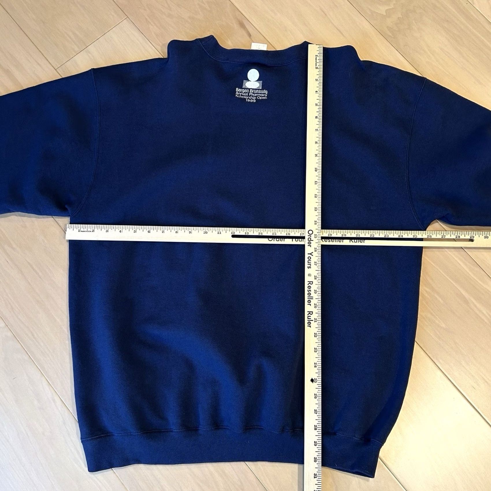 Nike VINTAGE Nike Blue Crew Sweatshirt Distressed Logo Men’s XL Sweatshirt Size US L / EU 52-54 / 3 - 6 Thumbnail