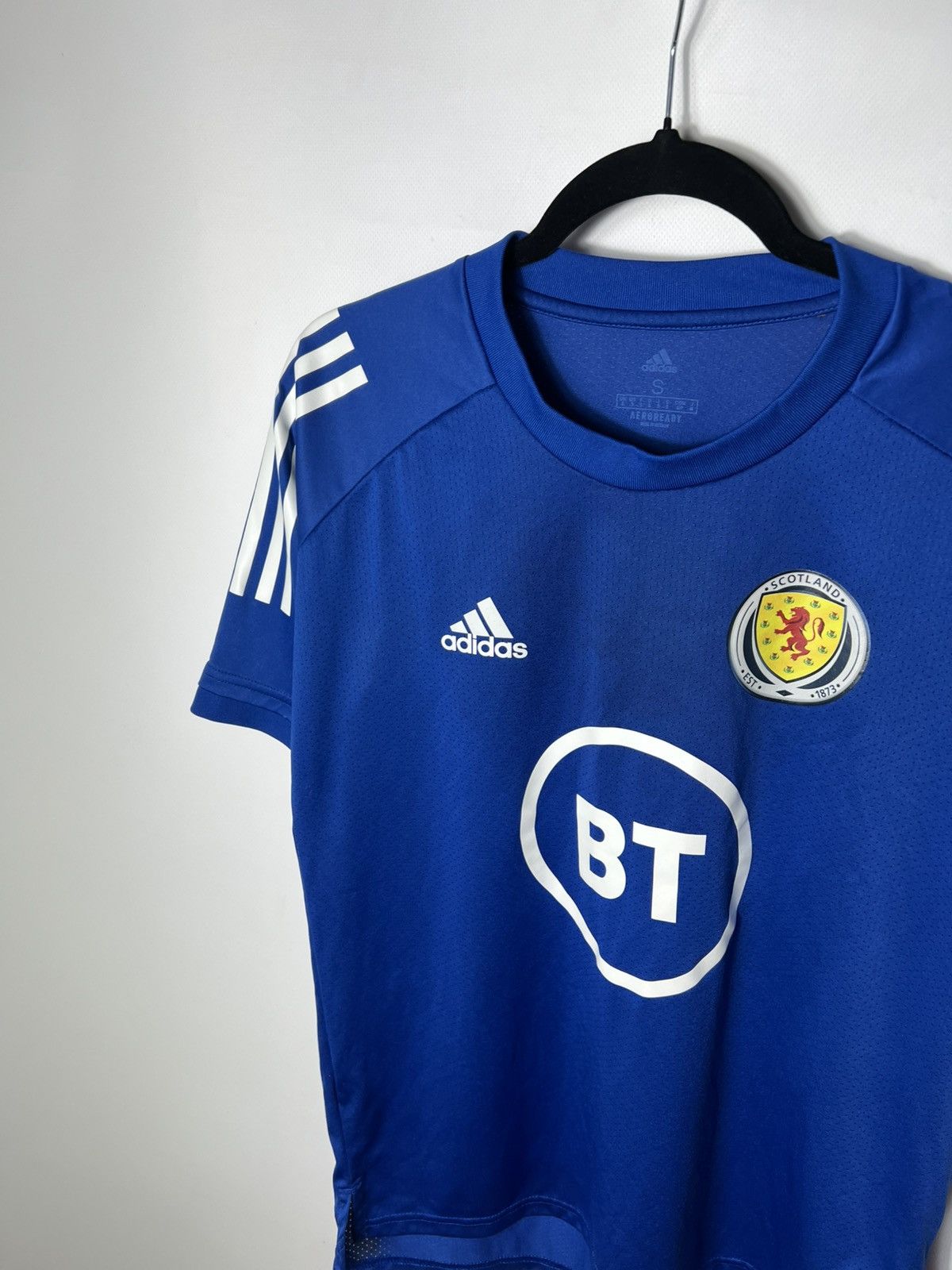 Adidas ADIDAS SCOTLAND 2019 TRAINING TOP SOCCER FOOTBALL JERSEY Size US S / EU 44-46 / 1 - 4 Thumbnail