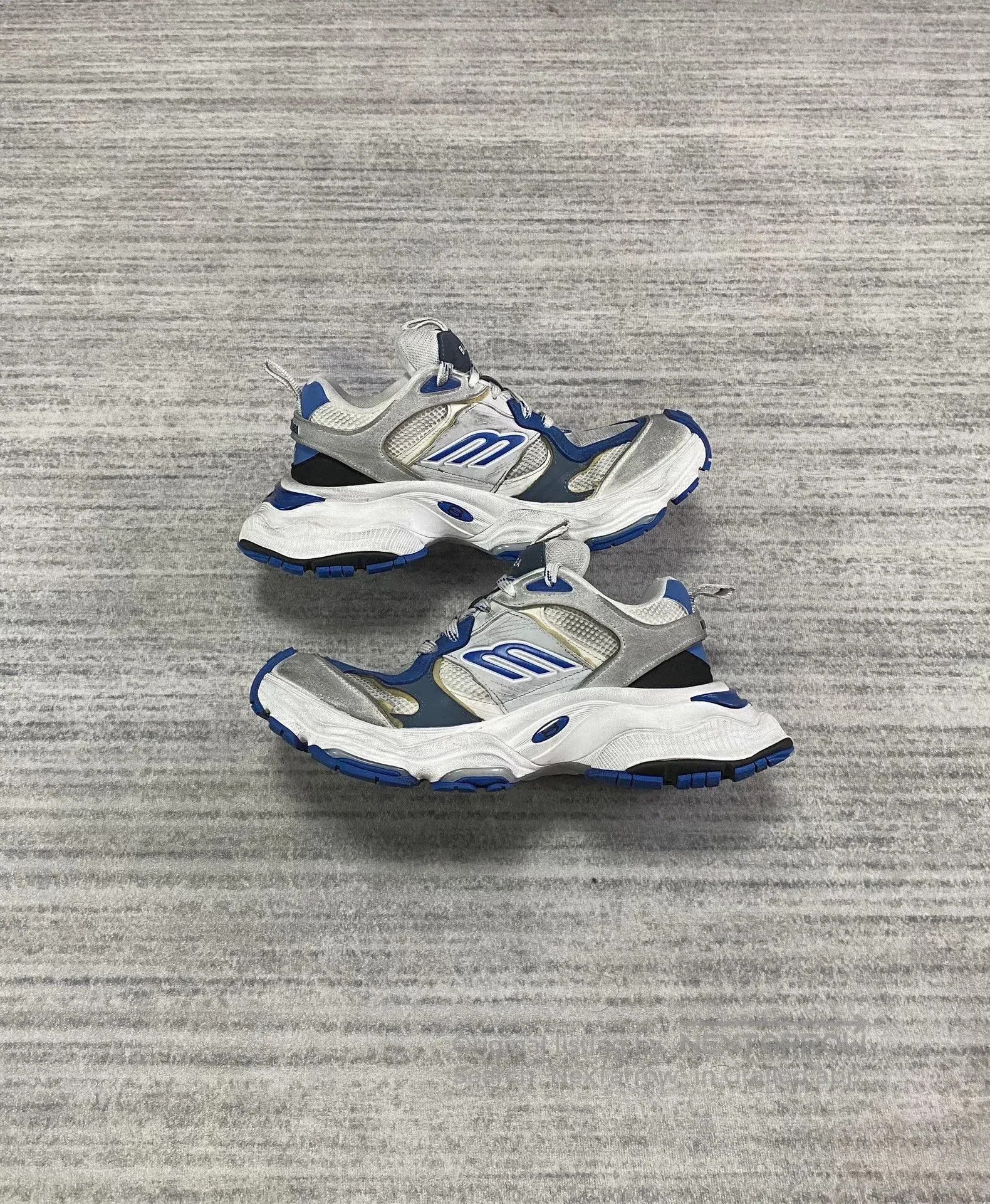 Balenciaga Balenciaga White Blue Thick Sole Dad Sneakers. Size US 8 / EU 41 - 4 Thumbnail