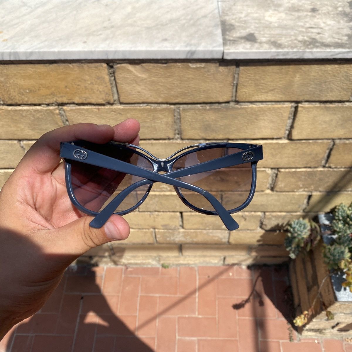 Gucci Gucci GG3155/S Navy Sunglasses With Gold Trim Size ONE SIZE - 6 Thumbnail