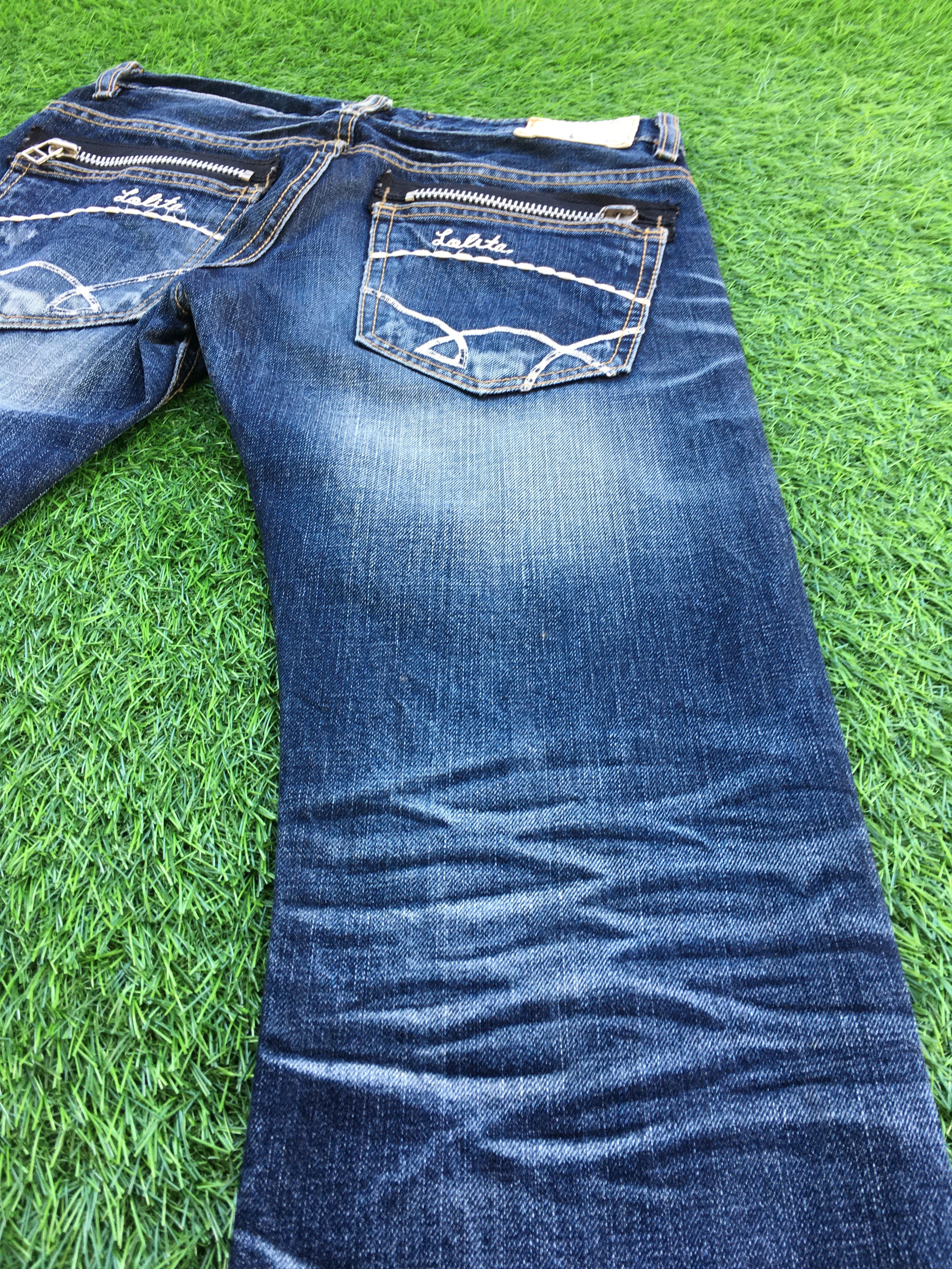 Japanese Brand Japanese medium blue wash 2000’s grunge jeans D-1099 Size 26" / US 2 / IT 38 - 8 Thumbnail