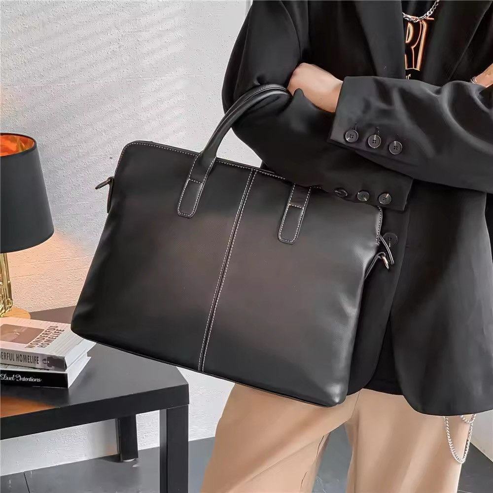 Leather Leather Briefcases Size ONE SIZE - 1 Thumbnail