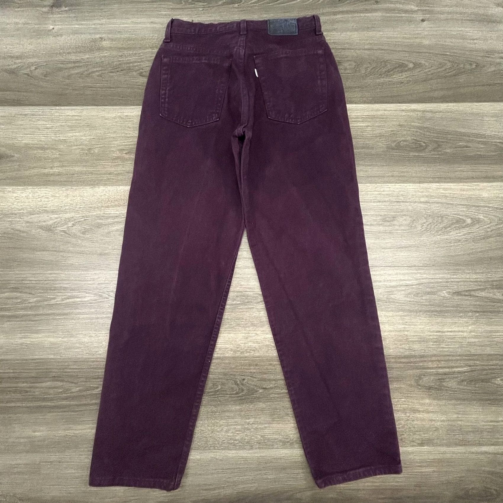 Levi's VINTAGE Levi's Silvertab Jeans Womens 9 Jr M 28x30 Purple Denim 90s USA Relaxed Fit Straight Leg Jeans Size 30" / US 8 / IT 44 - 2 Thumbnail
