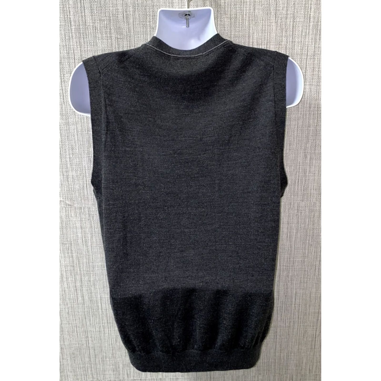 Nike Nike Tiger Woods Collection V-Neck Wool Sweater Vest M Gray Mens Size US M / EU 48-50 / 2 - 4 Thumbnail