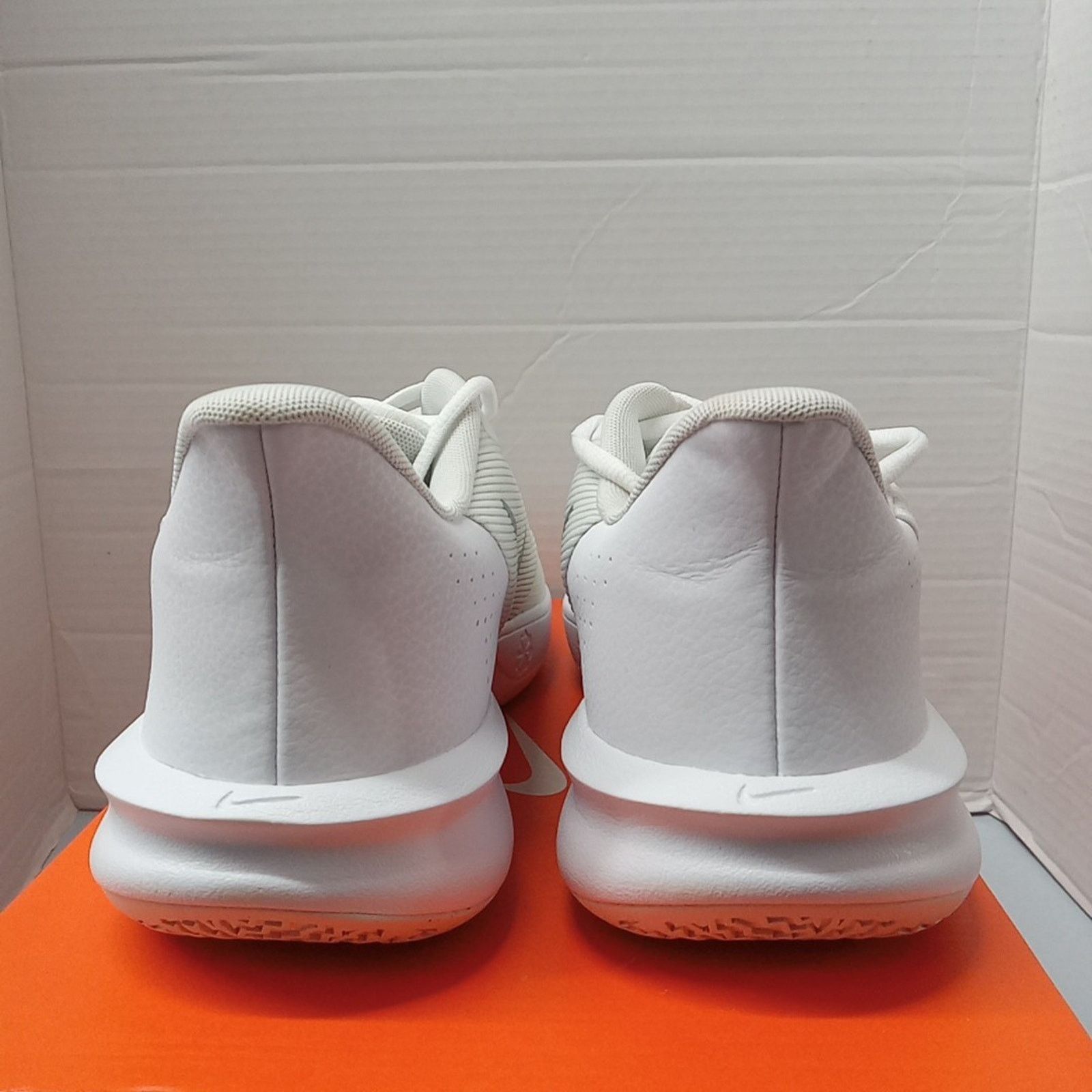 Nike Men’s 11.5 Nike Precision VII Basketball Sneaker White Grey Size US 11.5 / EU 44-45 - 4 Thumbnail