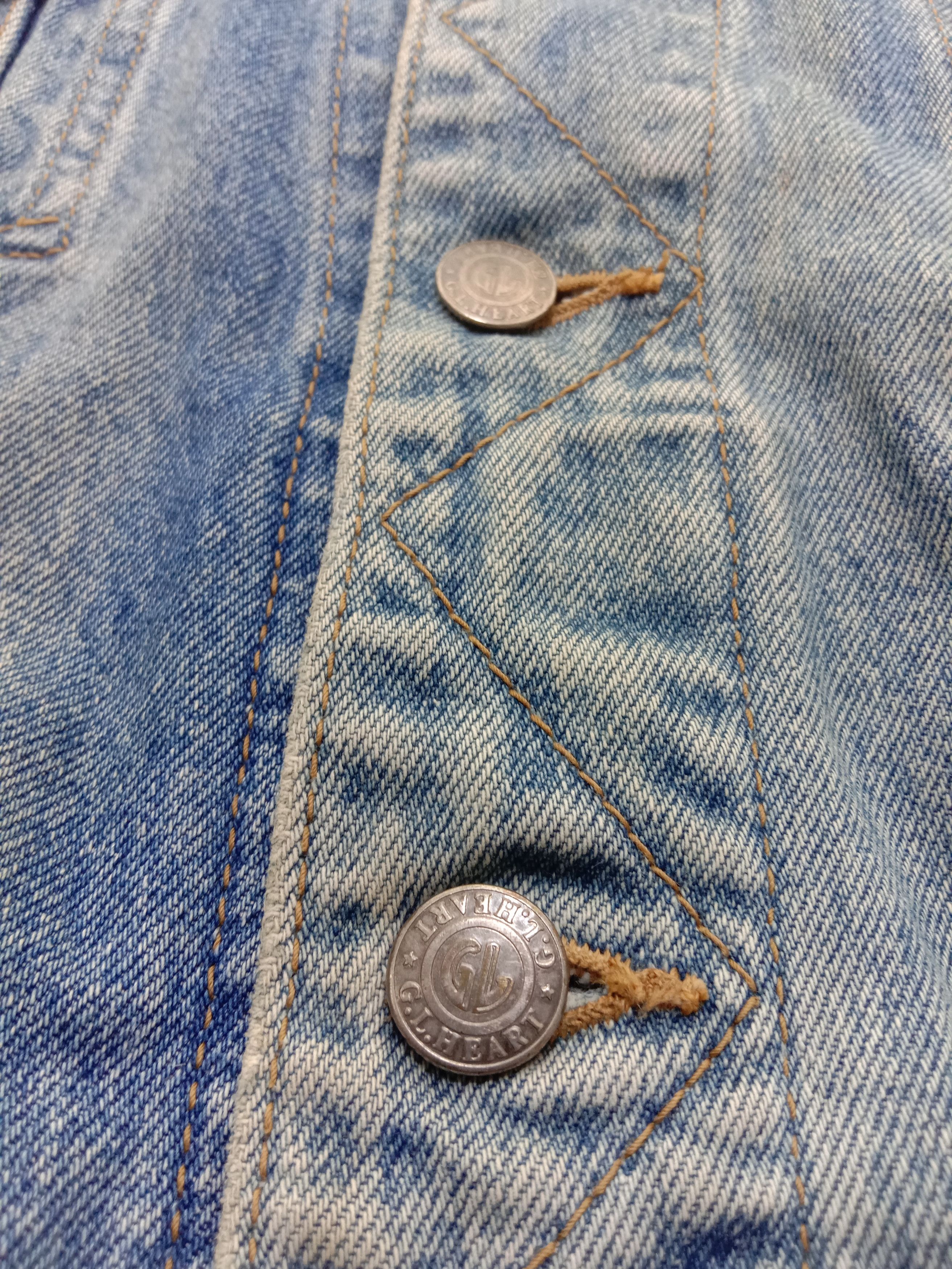 Japanese Brand Vintage Japanese GL Heart Faded Blue Wash Denim Jacketcket Size L / US 10 / IT 46 - 7 Thumbnail