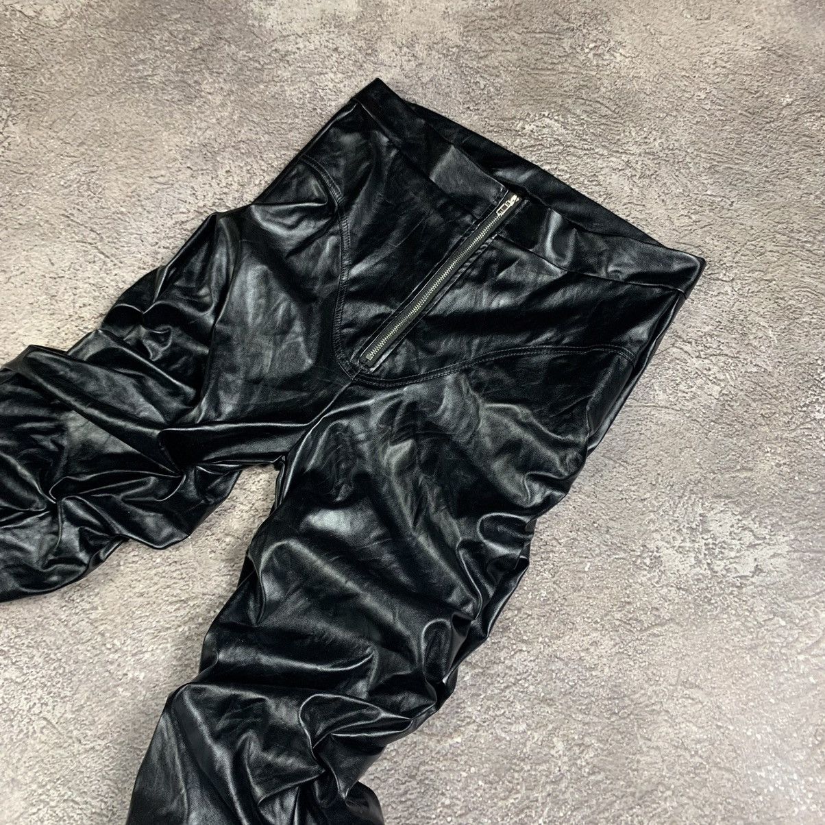 If Six Was Nine VINTAGE Y2K LEATHER STYLE PANTS FLARED SPRING JAPAN 90S Size 30" / US 8 / IT 44 - 4 Thumbnail