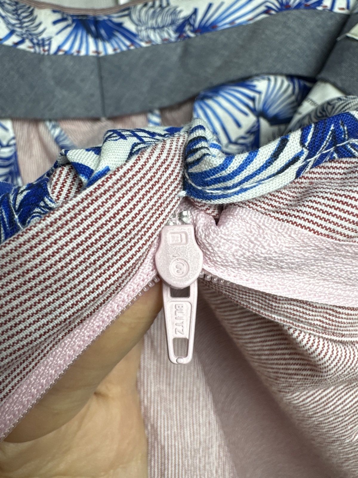 Boggi Boggi Milano Deadstock red striped cotton chino pants Size US 34 / EU 50 - 10 Thumbnail