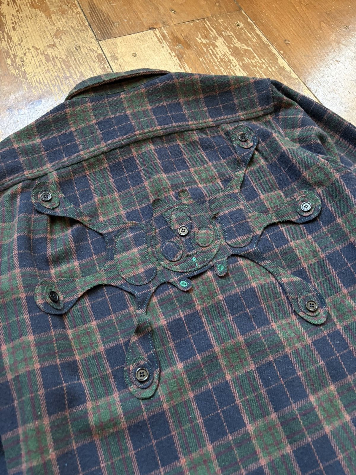 Happy99 Hapoy 99 angel 99 wool plaid flannel button up w patch Size US M / EU 48-50 / 2 - 5 Thumbnail