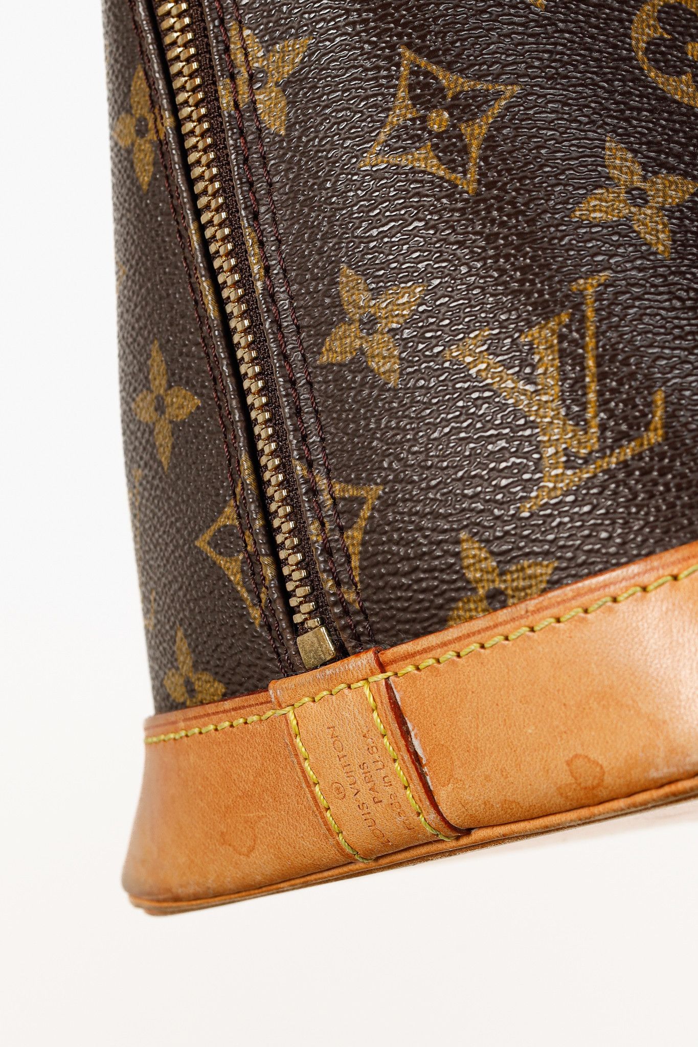 Louis Vuitton Louis Vuitton Vintage Alma Brown Monogram Handbag Size ONE SIZE - 8 Thumbnail
