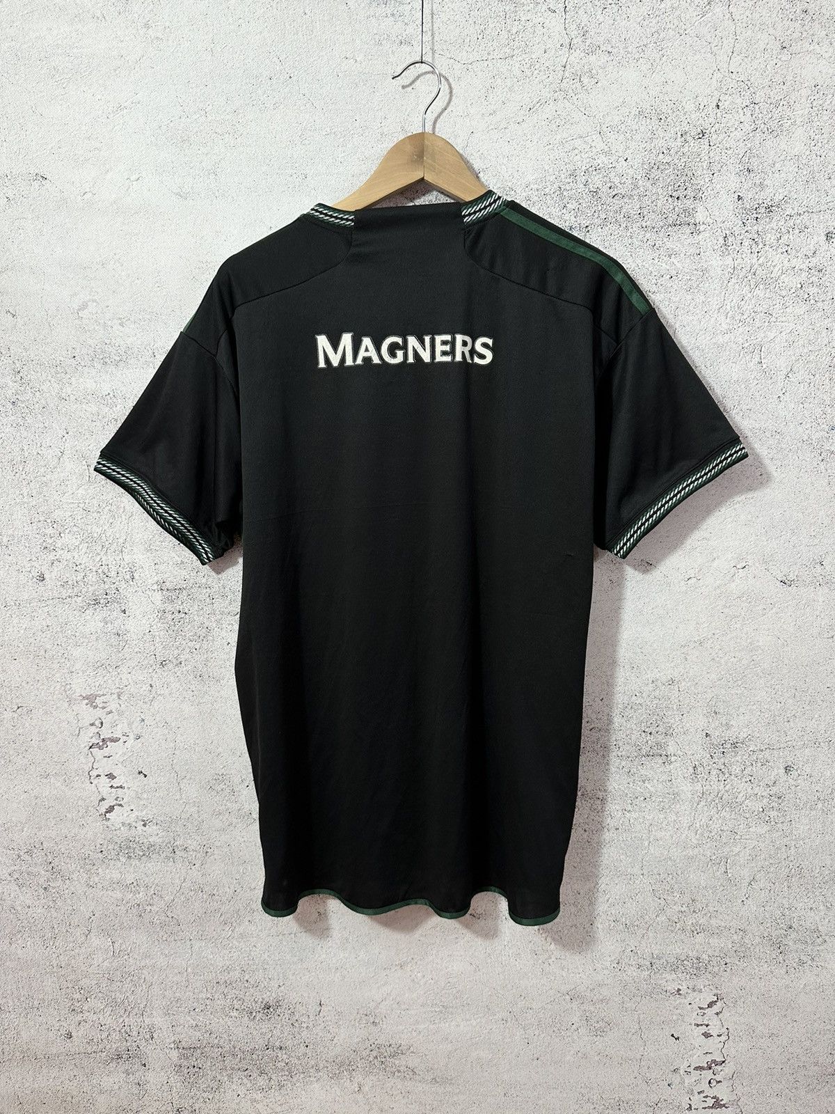 Adidas Celtic Fan Jersey 2023 Size US XL / EU 56 / 4 - 8 Thumbnail