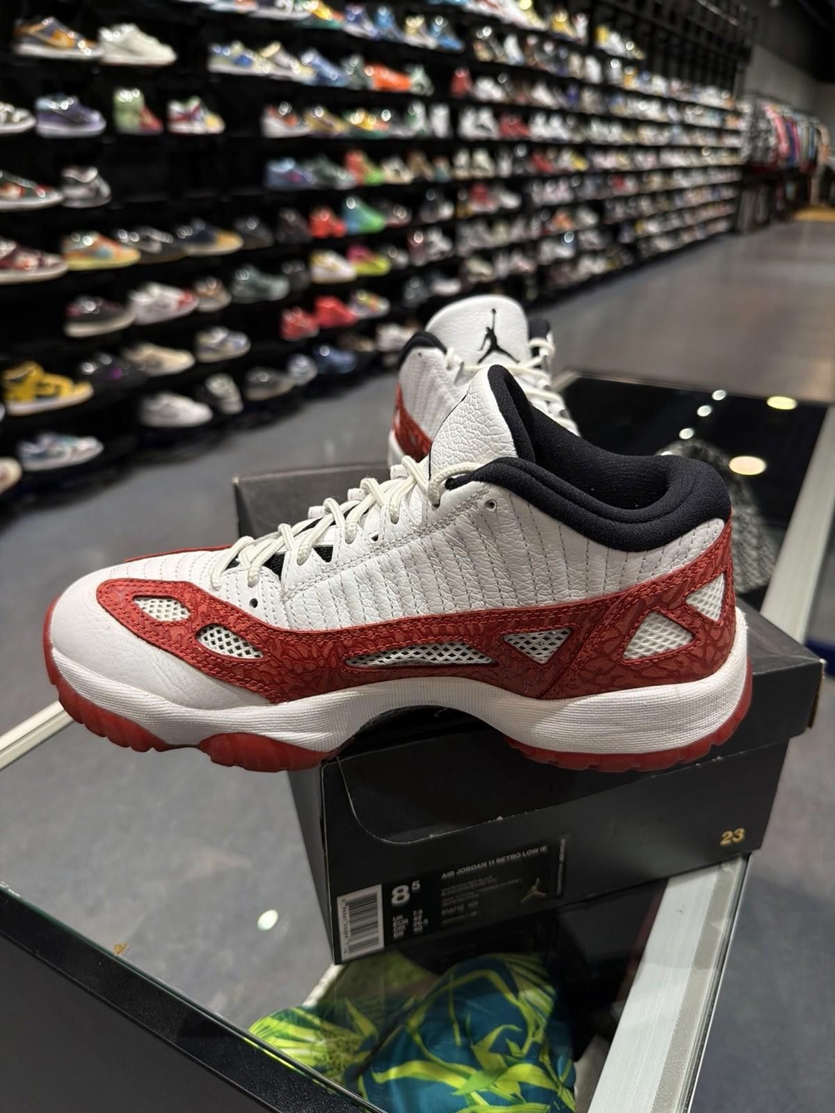Jordan Brand Size 8.5 - Jordan 11 Retro IE Low Gym (919712-101) Size US 8.5 / EU 41-42 - 8 Thumbnail