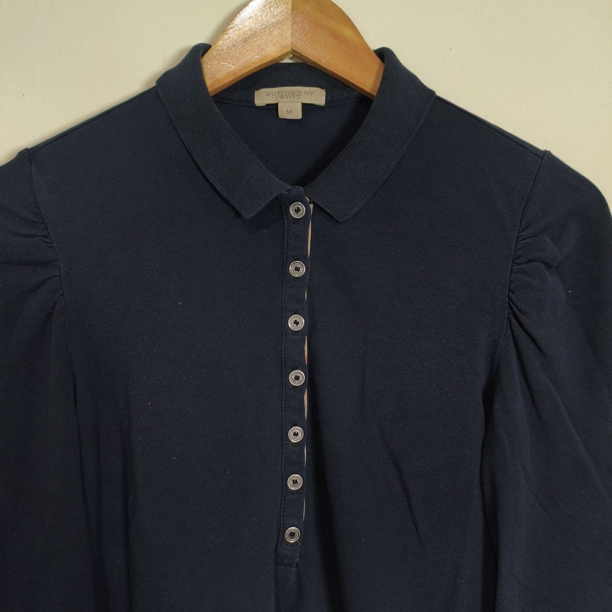 Burberry Burberry Brit button-down collar subtly puffed shoulder Size M / US 6-8 / IT 42-44 - 2 Thumbnail
