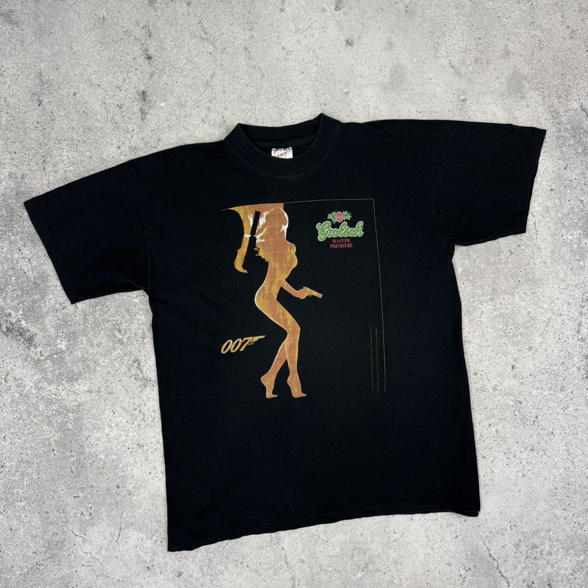 Vintage Vintage 007 James Bond The World Is Not Enough 90s T Shirt Size US XL / EU 56 / 4 - 2 Thumbnail
