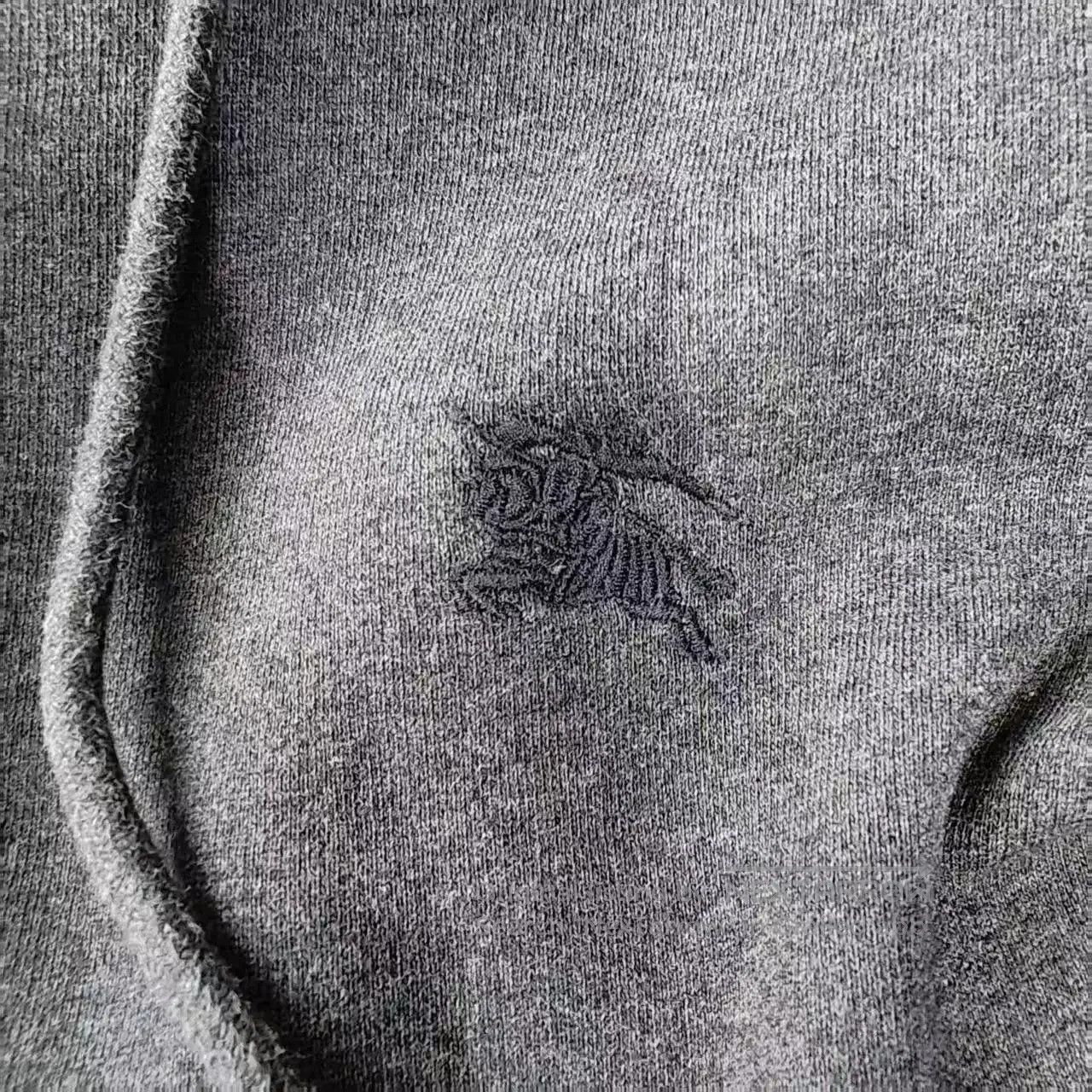 Burberry burberry embroidered hoodie in dark gray. Size US M / EU 48-50 / 2 - 5 Thumbnail