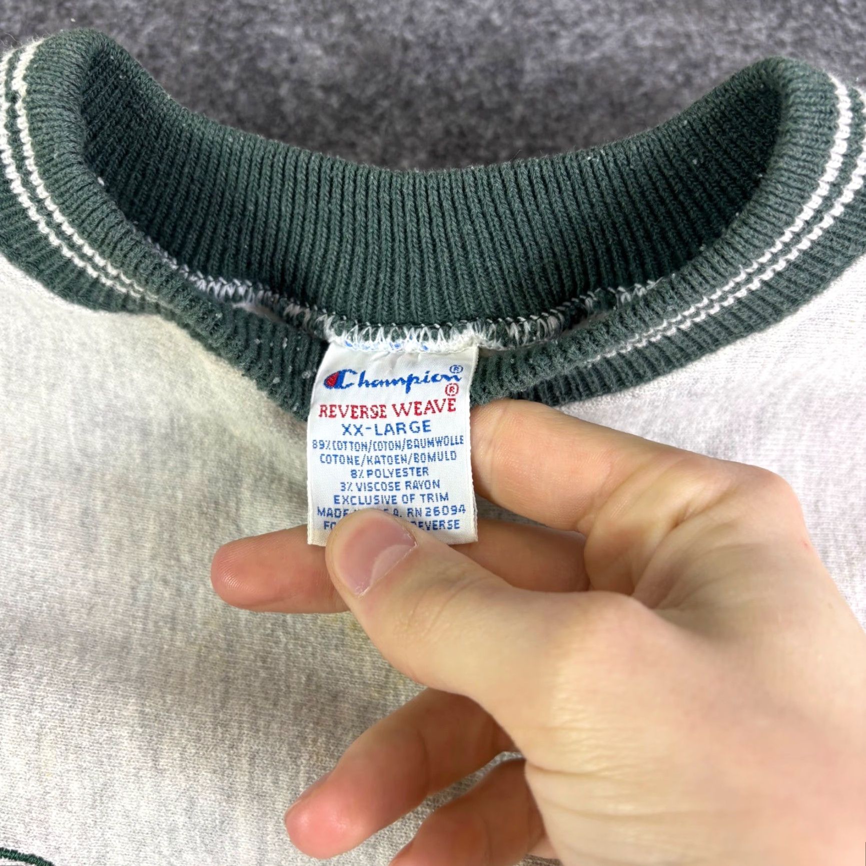 Champion VINTAGE Champion Sweatshirt XX-Large Gray Green Trim Logo Spell Out Crew Neck Long Sleeve Ribbed Preshrunk Logo Embroidered College Reverse Weave Men Size US XXL / EU 58 / 5 - 3 Thumbnail