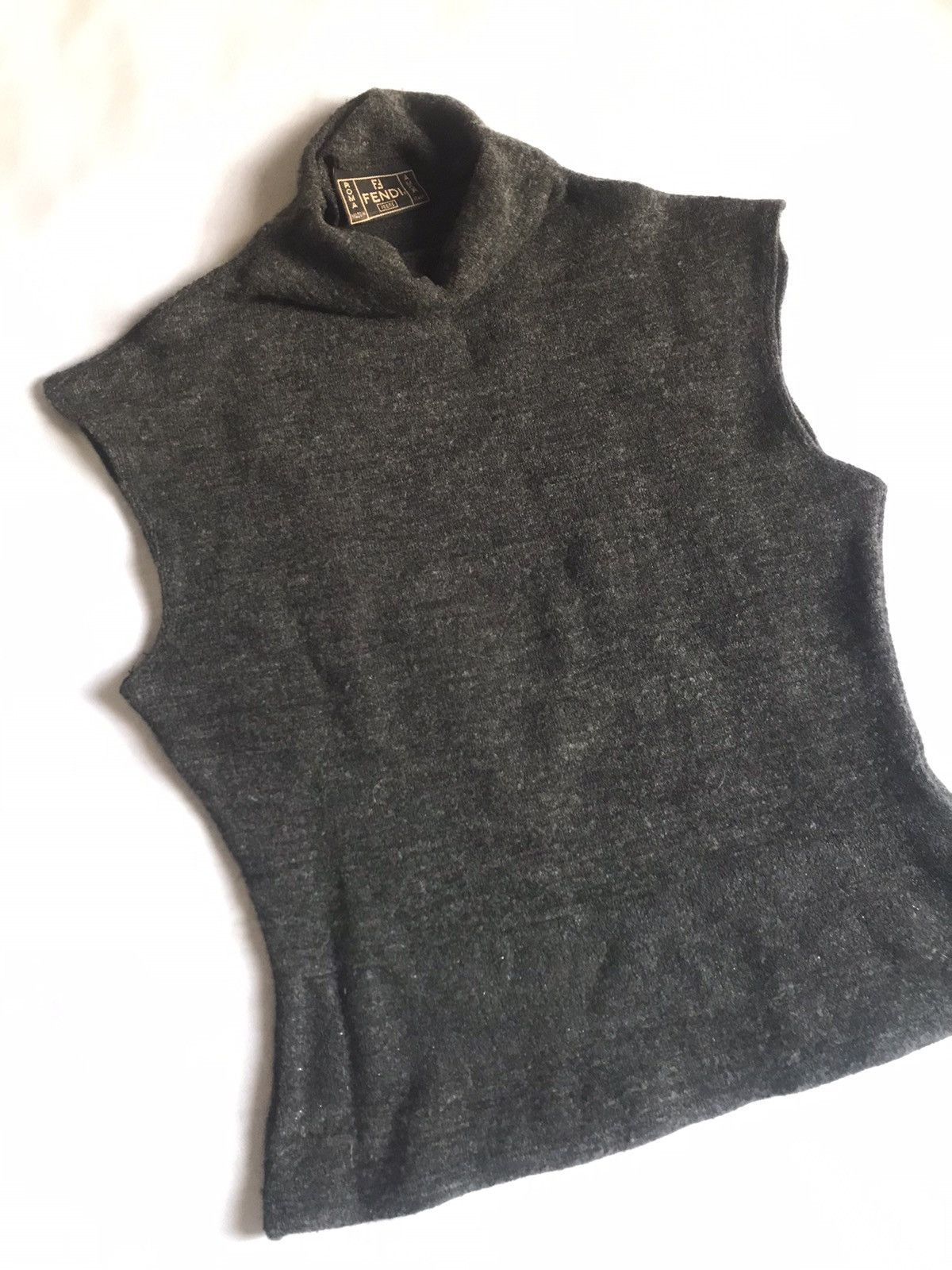 Fendi Fendi - Sleeveless Turtleneck Crop Top Size S / US 4 / IT 40 - 5 Thumbnail