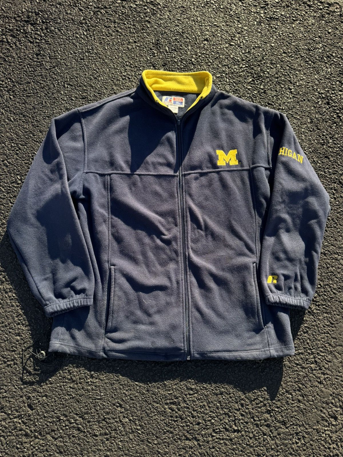 Russell Athletic × Vintage Michigan Wolverine University College Vintage Russell Fleece Size US XL / EU 56 / 4 - 1 Thumbnail