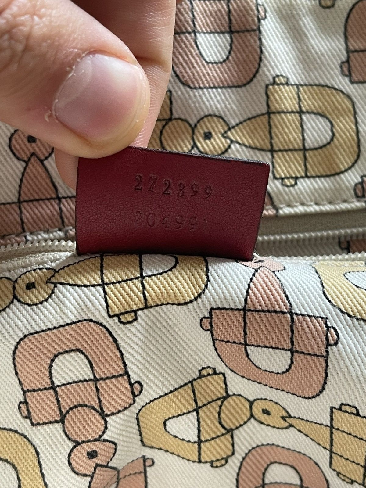 Gucci Gucci Red GG Canvas Abbey Tote Bag Excellent Original Size ONE SIZE - 9 Thumbnail