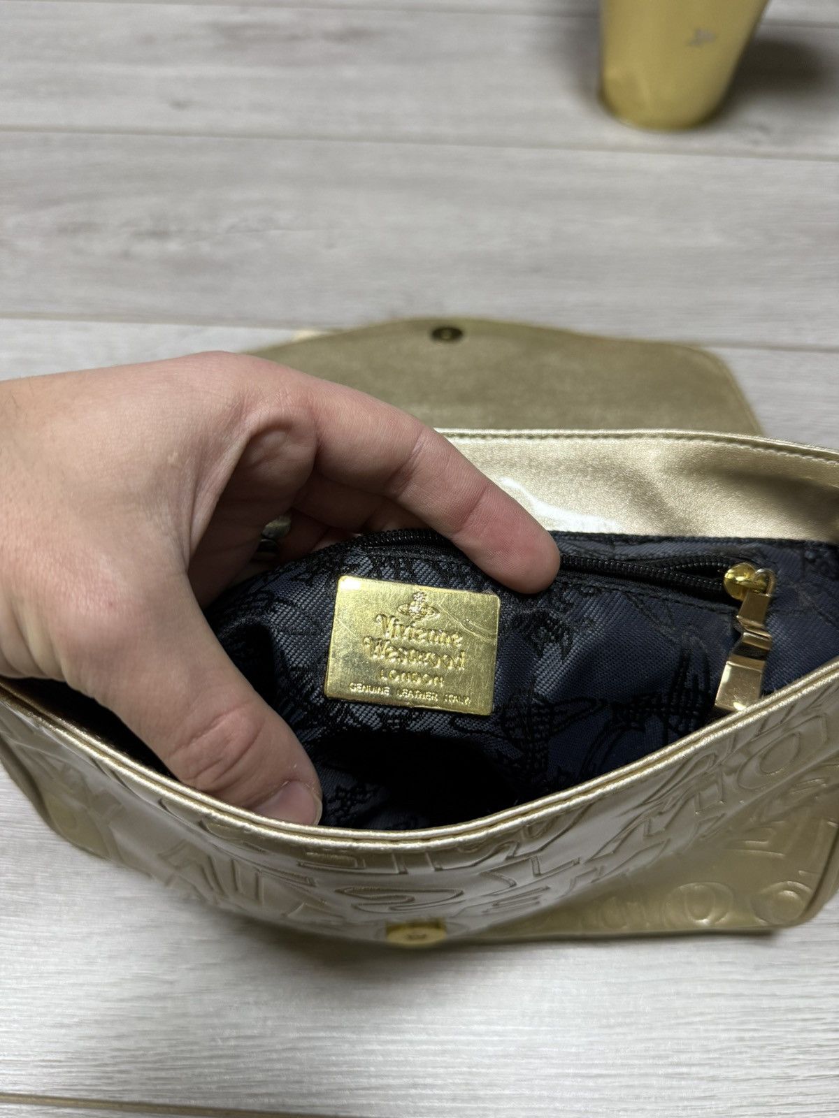Vivienne Westwood Vivienne Westwood big gild orb monogram chain bag Size ONE SIZE - 8 Thumbnail