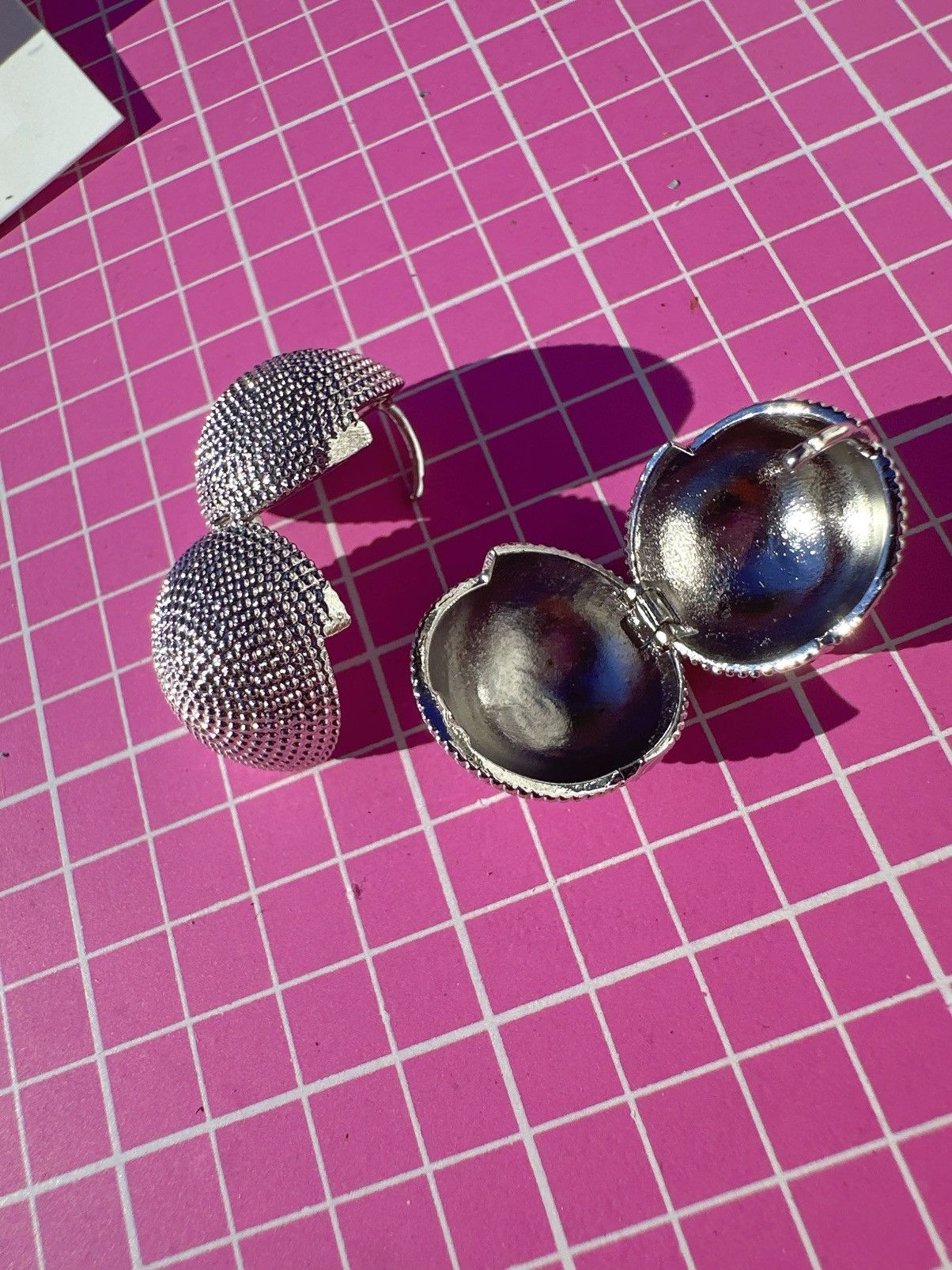 Nine West Nine West silver tone two sides clip on ball shape earrings Size ONE SIZE - 5 Thumbnail