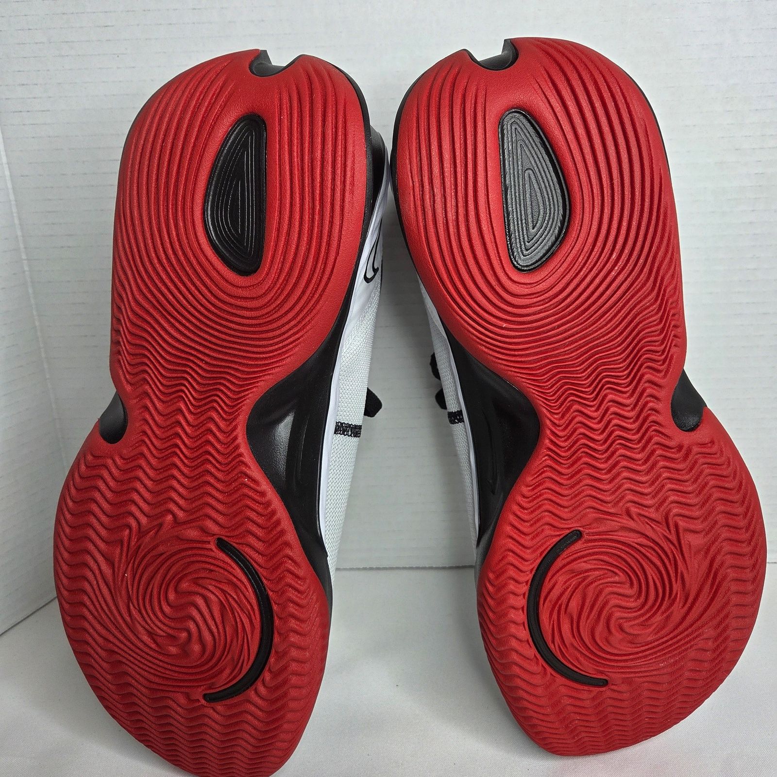 Nike Nike Renew Elevate 3 Pure Platinum Size 13 DD9304-100 Size US 13 / EU 46 - 7 Thumbnail