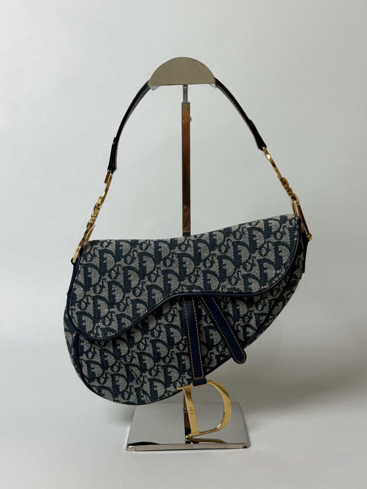 Dior 2000’s Dior Blue Oblique Saddle Bag Rare Lining Size ONE SIZE - 1 Thumbnail